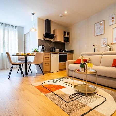 브장송 Au Duplex D'Or Centre Historique 아파트 외부 사진
